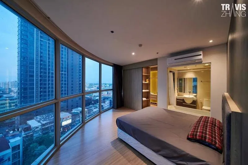Sky Walk Condominium — photo 1