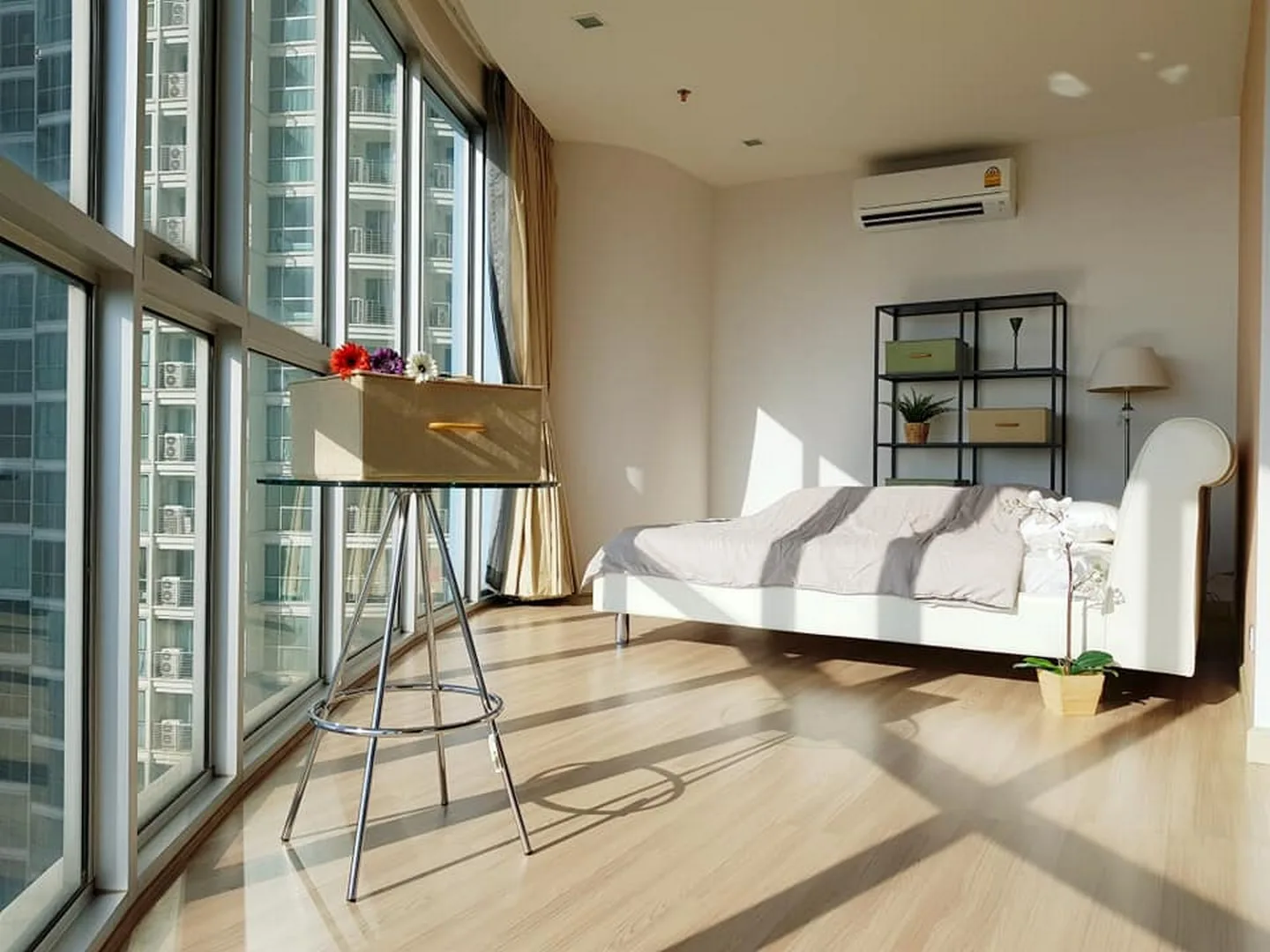 Sky Walk Condominium — photo 5
