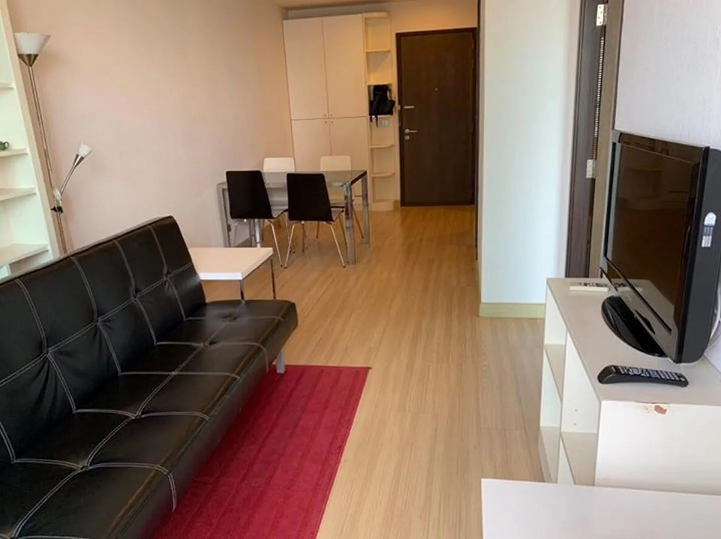 Sky Walk Condominium — photo 1