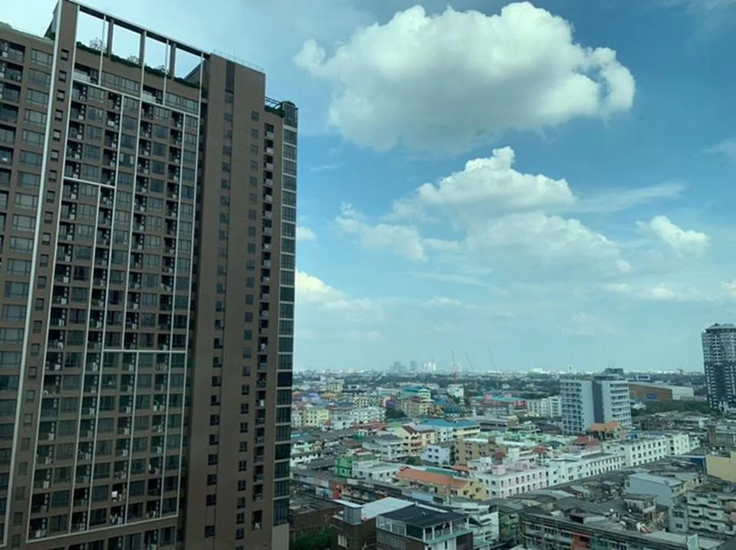 Sky Walk Condominium — photo 6