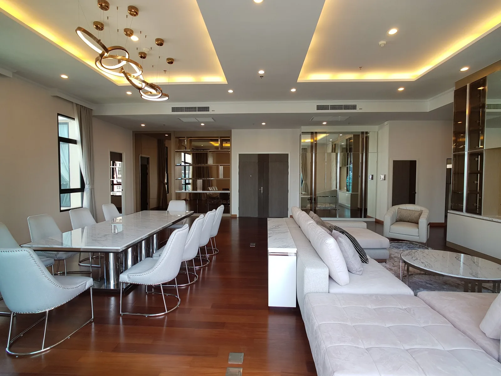 Supalai Elite Sathorn - Suanplu — photo 2
