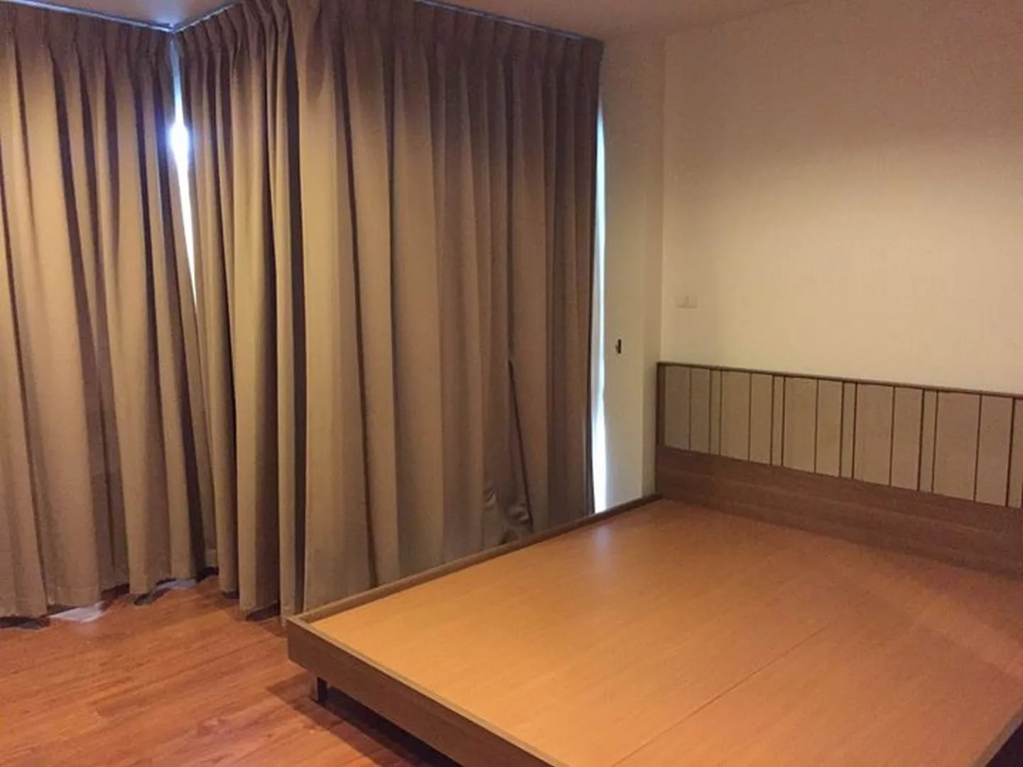 Surawong City Resort — photo 6