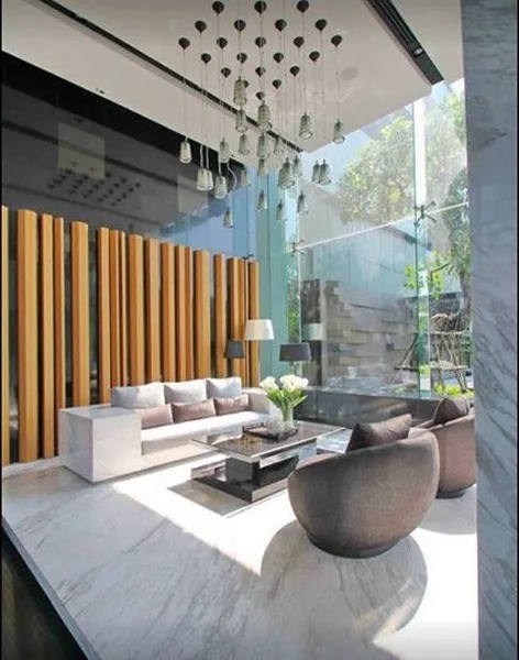 Teal Sathorn-taksin — photo 3