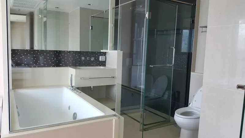 The Address Sathorn — photo 2