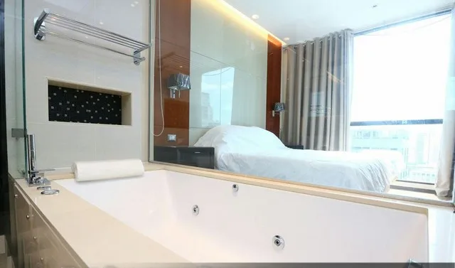 The Address Sukhumvit 28 — photo 3