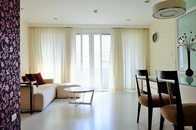 The Bangkok Sathorn - Taksin — photo 1