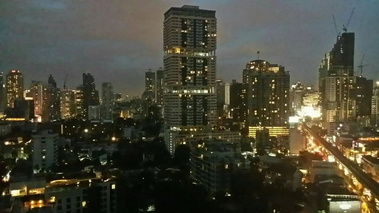 The Crest Sukhumvit 34 — photo 8