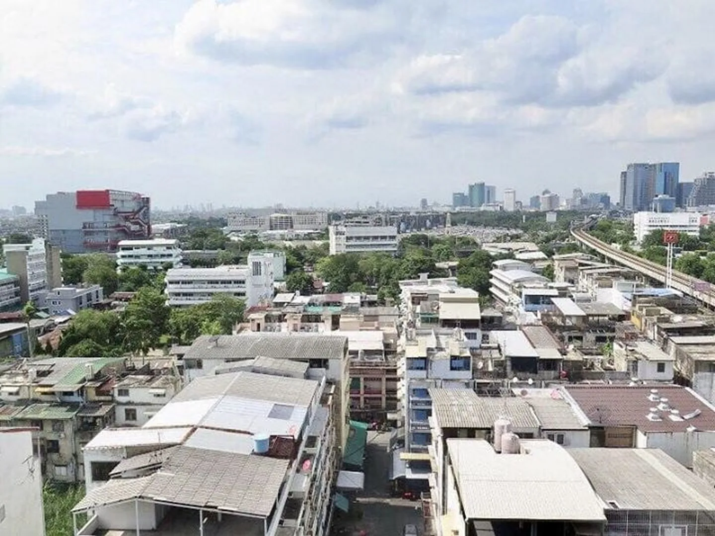 The Editor Saphan Khwai — photo 8
