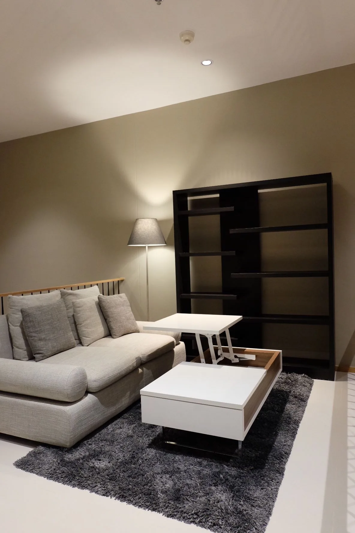 The Empire Place — photo 12