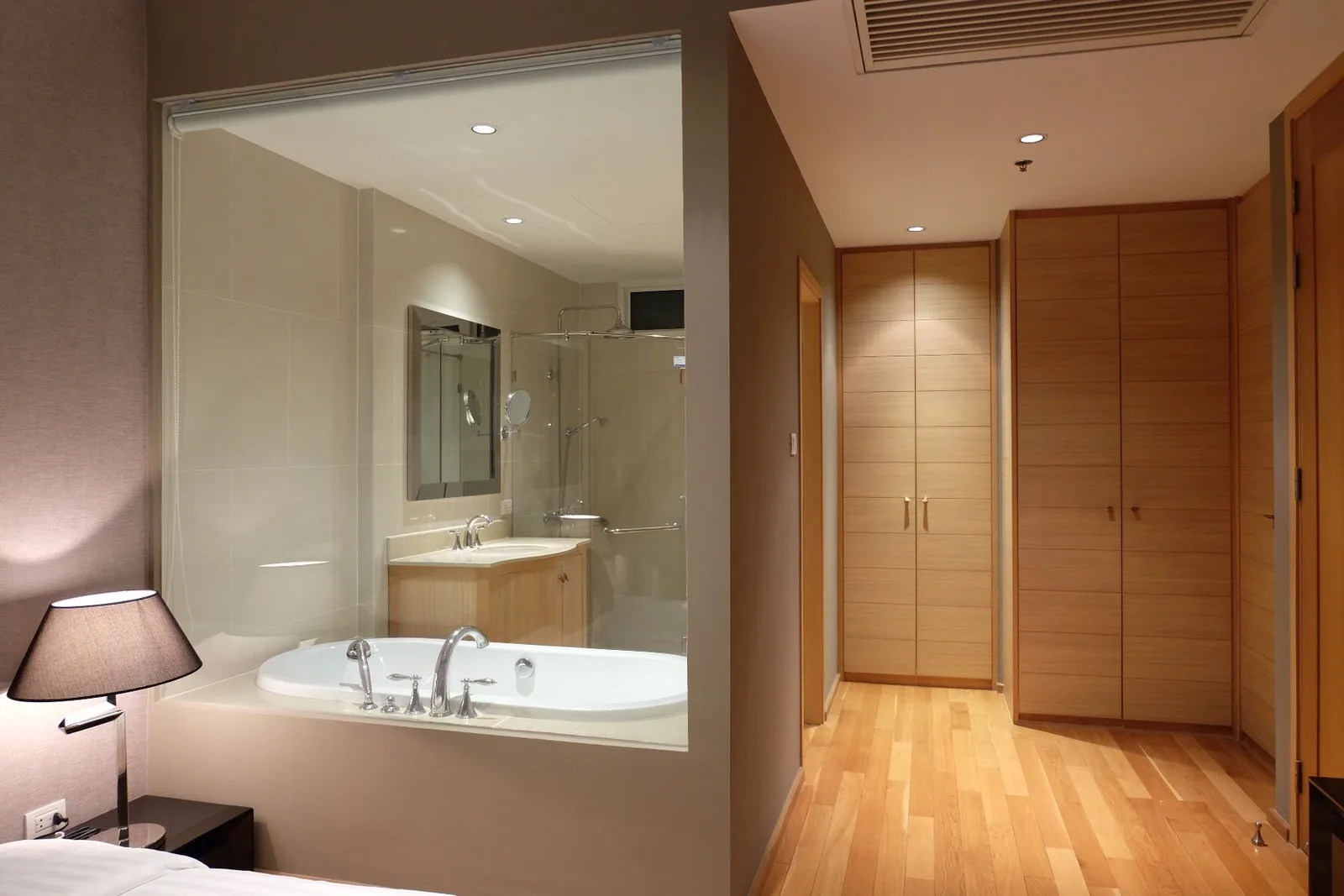 The Empire Place — photo 10