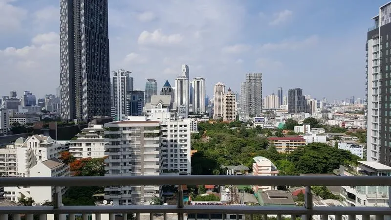 The Empire Place — photo 15
