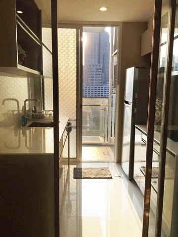 The room Sathorn - TanonPun — photo 7