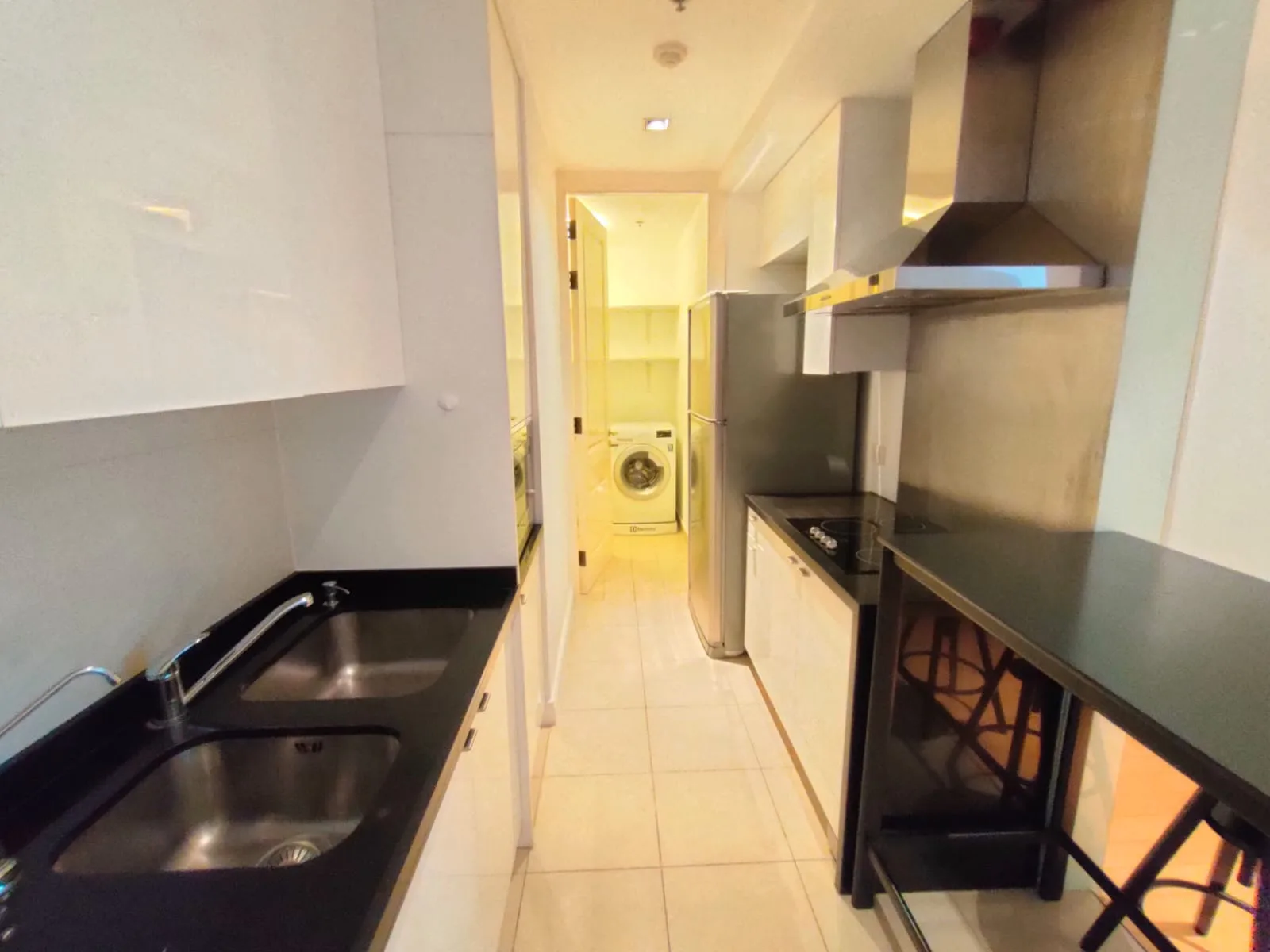Athenee Residence — photo 6