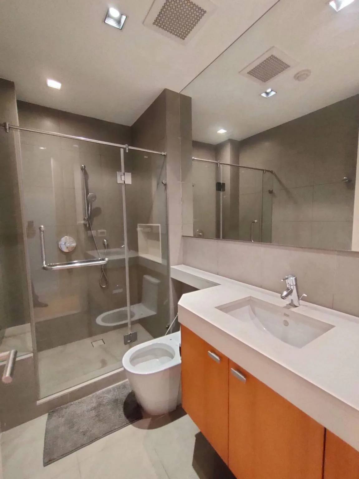 Athenee Residence — photo 8