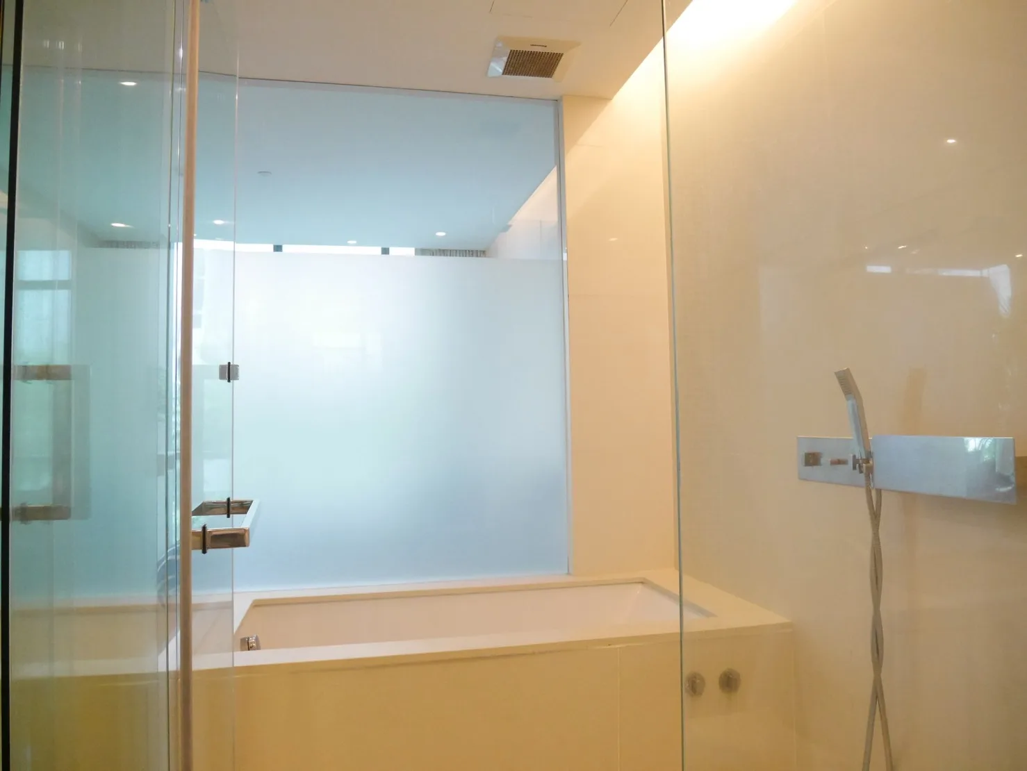 The Room Sukhumvit 21 — photo 9