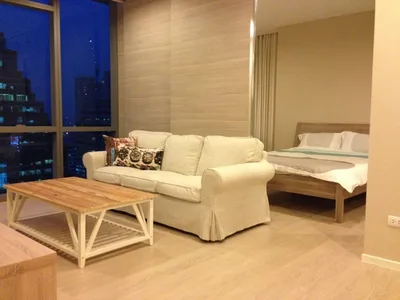 The Room Sukhumvit 21