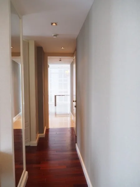 Athenee Residence — photo 17