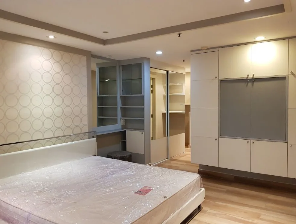 The Trendy Condominium — photo 8