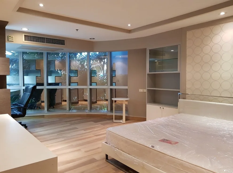 The Trendy Condominium — photo 10