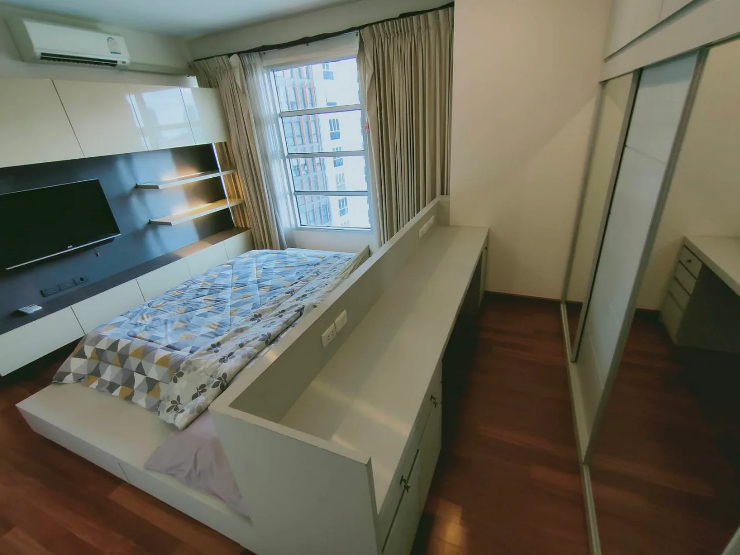 Baan Klang Krung Siam - Pathumwan — photo 13