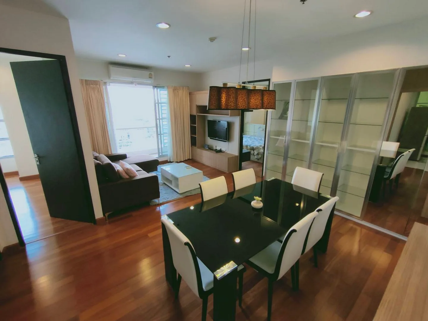 Baan Klang Krung Siam - Pathumwan — photo 4
