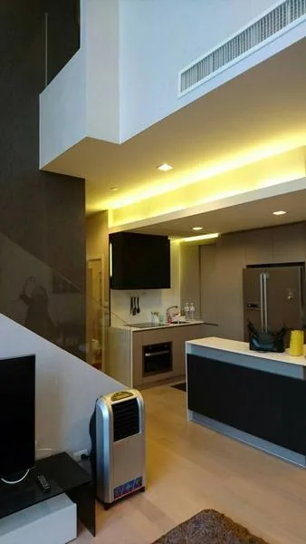 Urbano Absolute Sathon - Taksin — photo 12