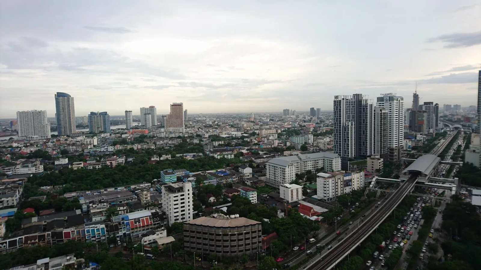 Urbano Absolute Sathon - Taksin — photo 14