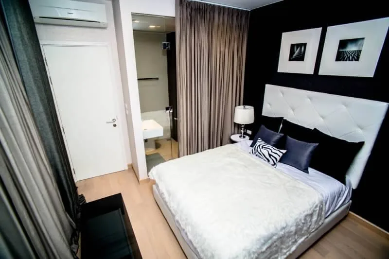 Urbano Absolute Sathon - Taksin — photo 9