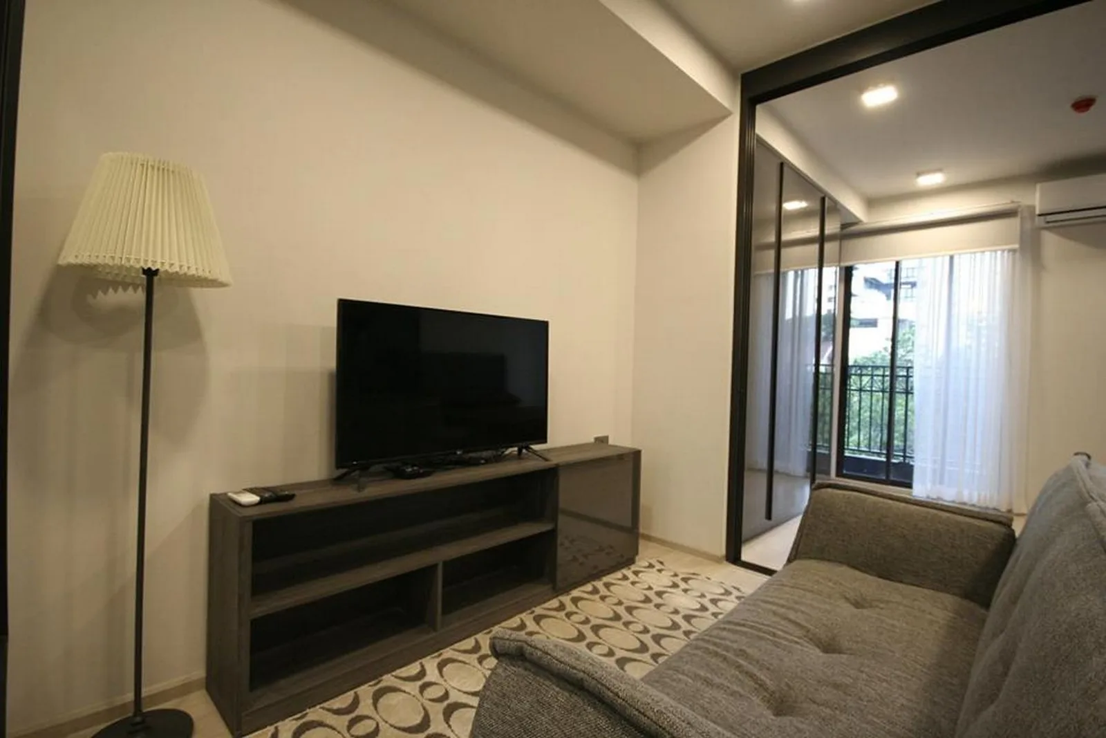 Venio Sukhumvit 10 — photo 9