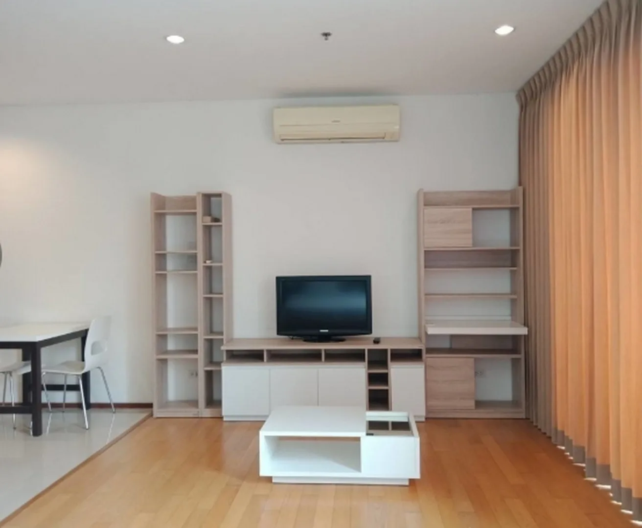 Villa Sathorn — photo 2