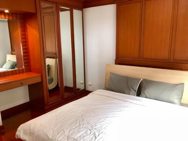 Baan Klang Krung Thonglor — photo 3