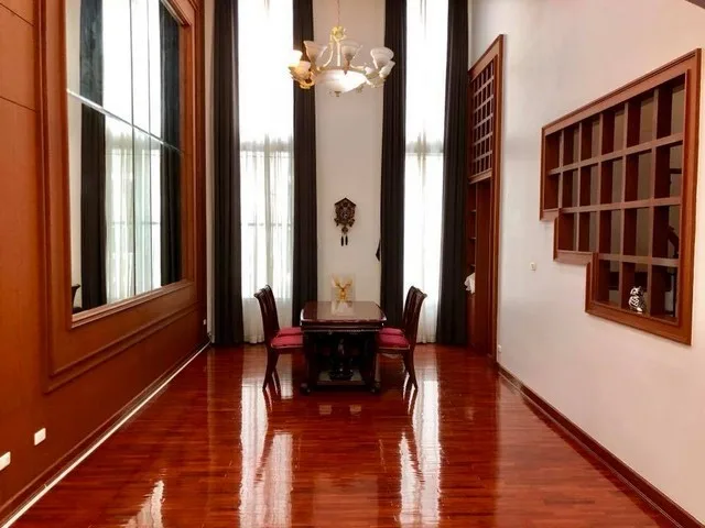 Baan Klang Krung Thonglor — photo 10