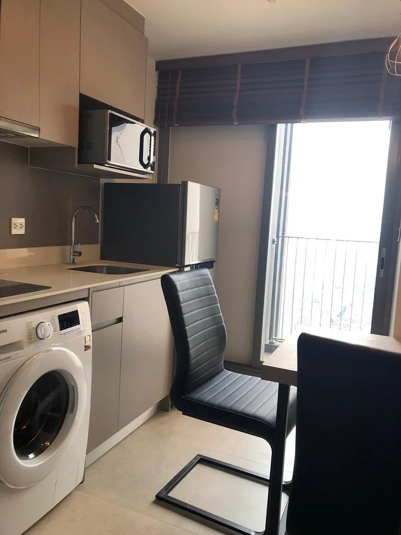 Whizdom Connect Sukhumvit — photo 3