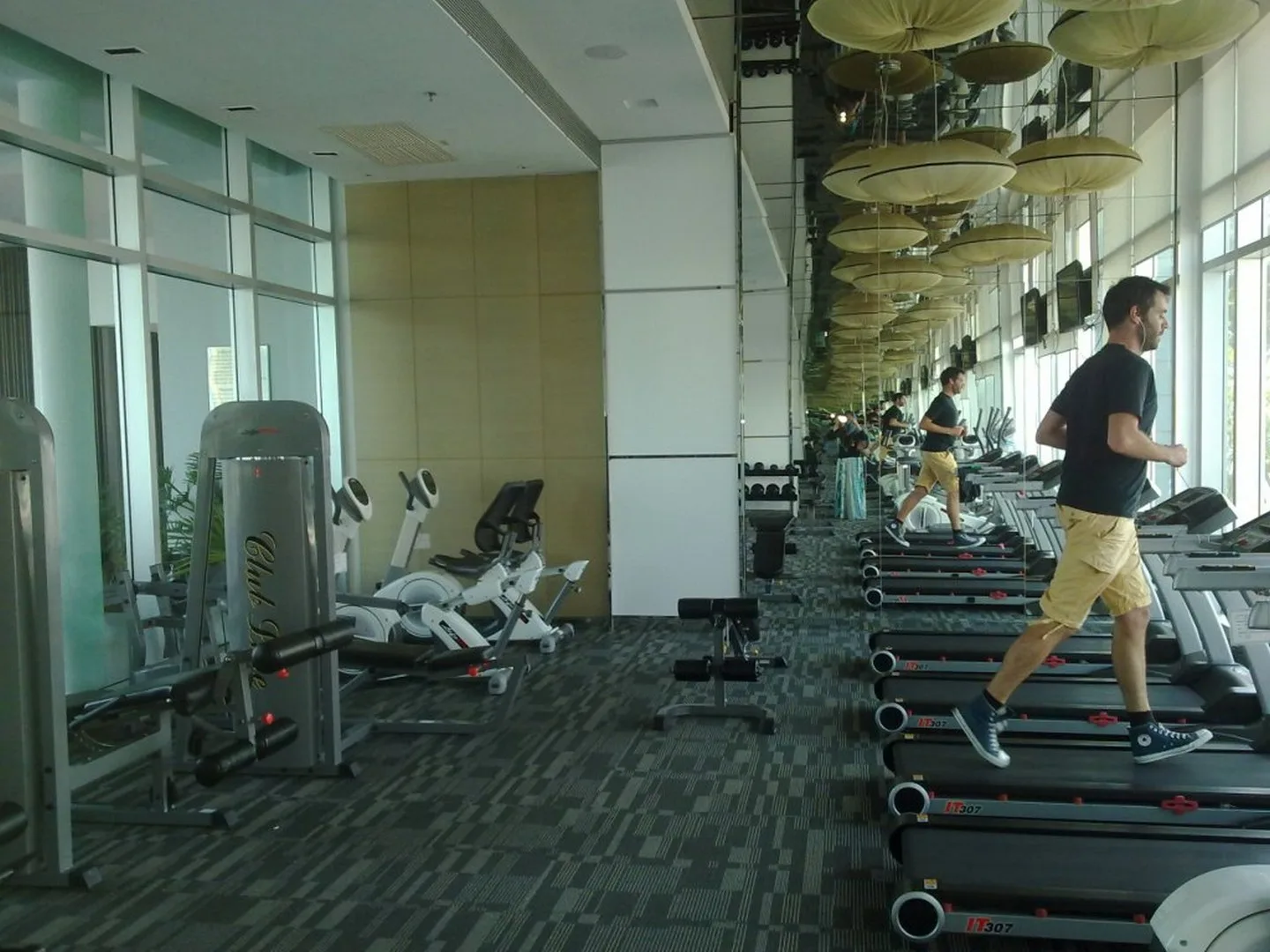 Life @ Sathorn 10 — photo 9
