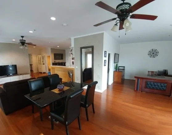 Four Wings Residence — photo 1