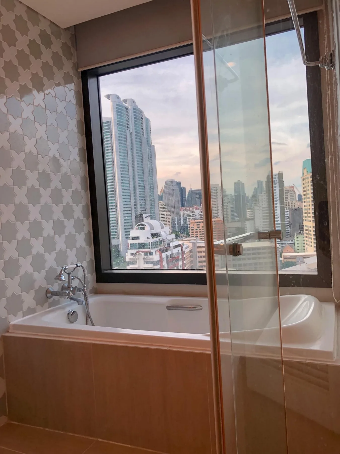 Aguston Sukhumvit 22 — photo 14