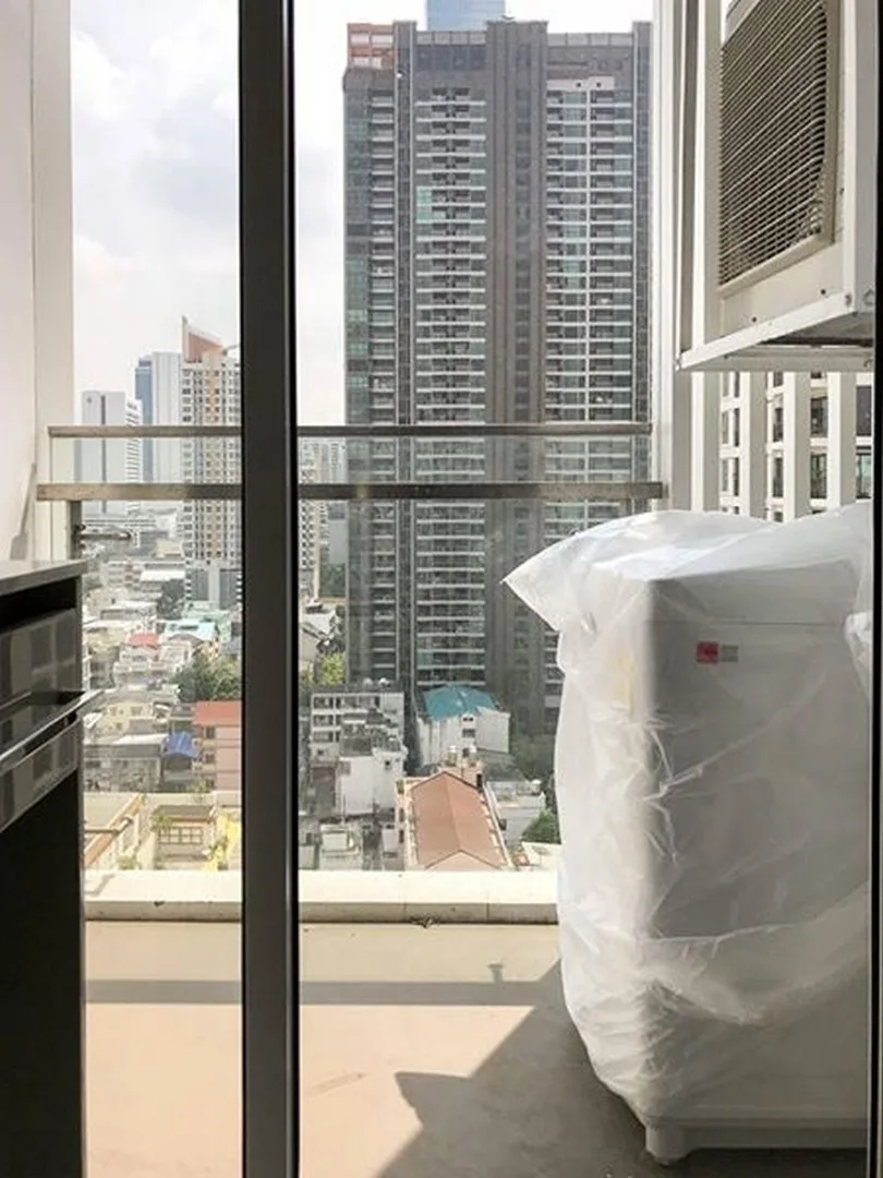 The room Sathorn - TanonPun — photo 8