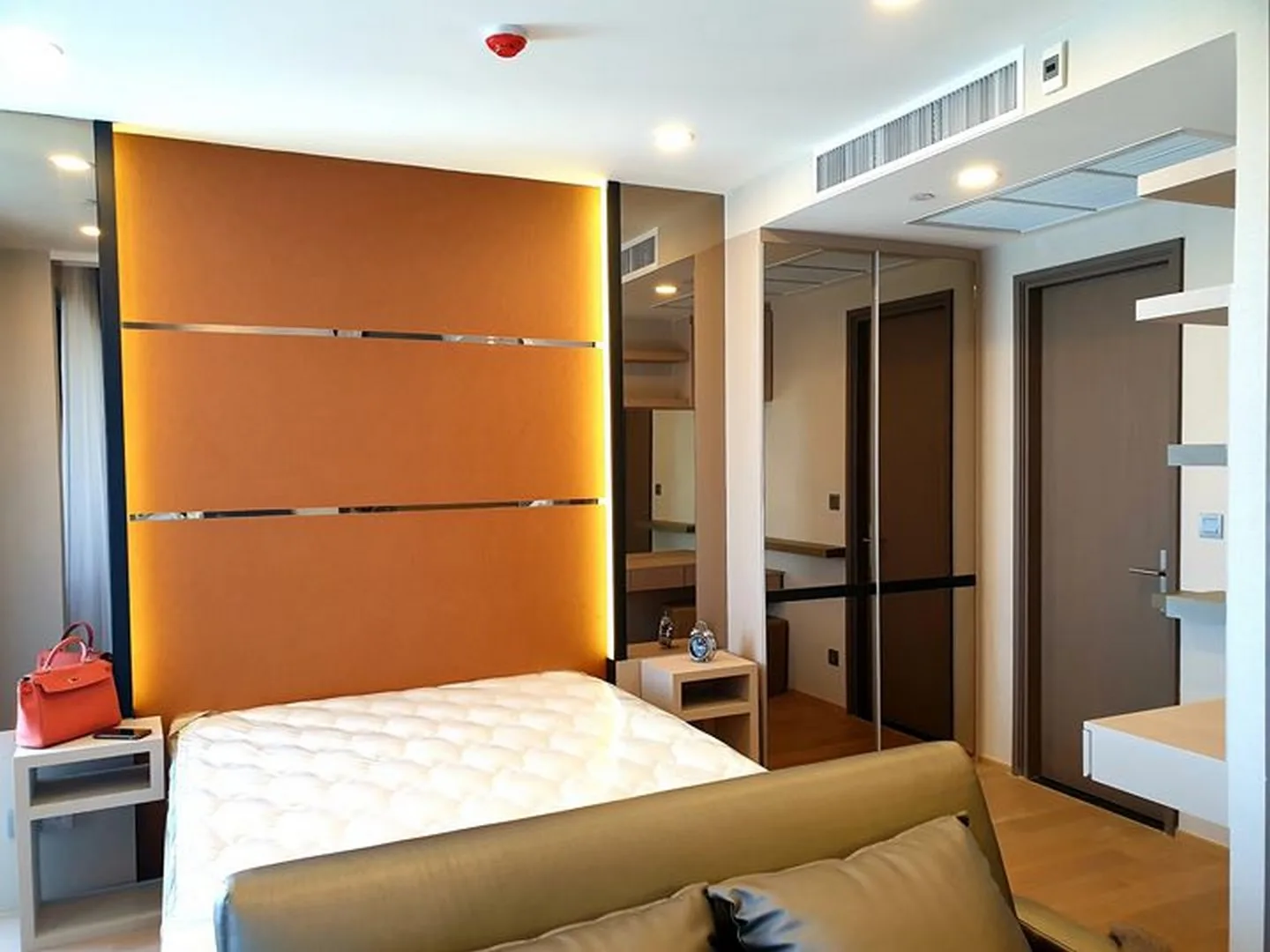 Ashton Chula - Silom — photo 4