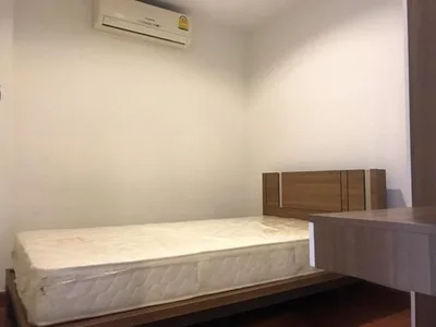 Surawong City Resort