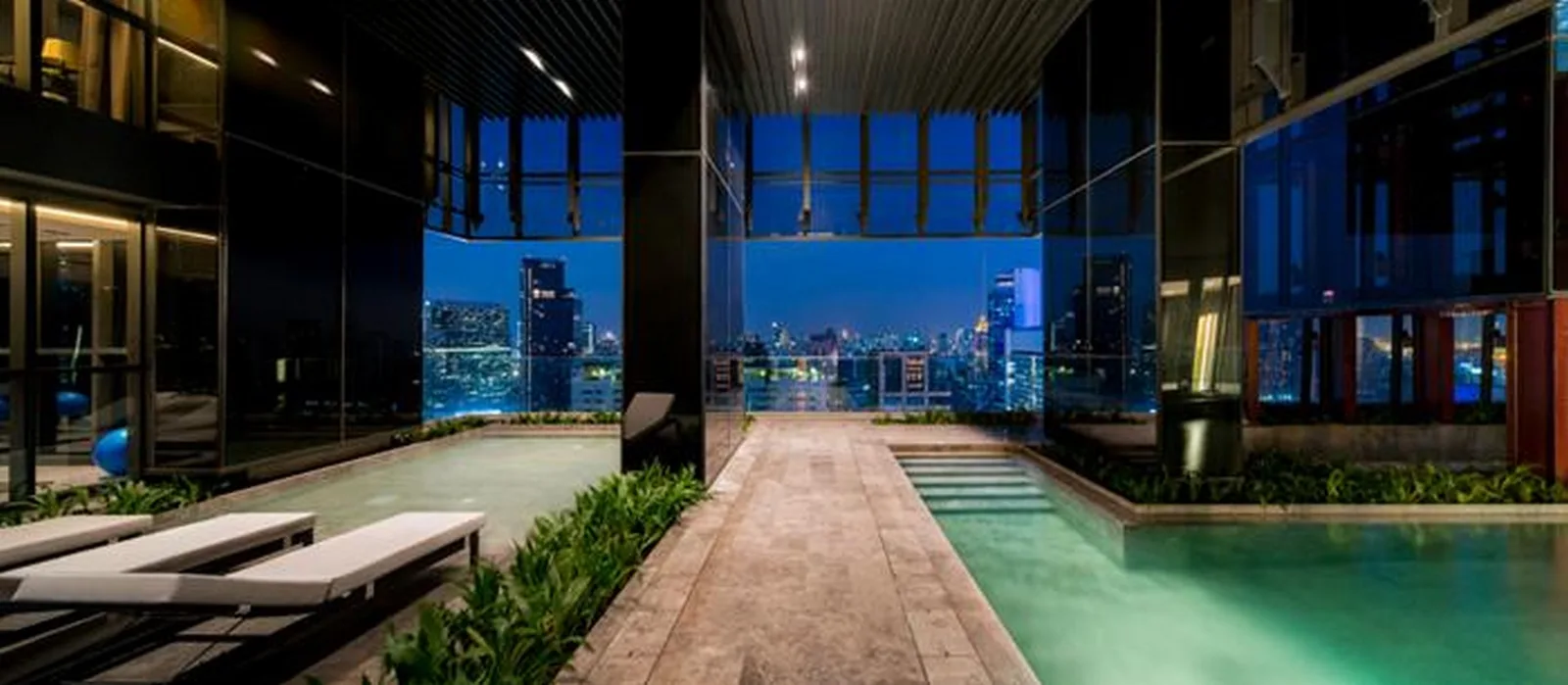 Ashton Silom — photo 8