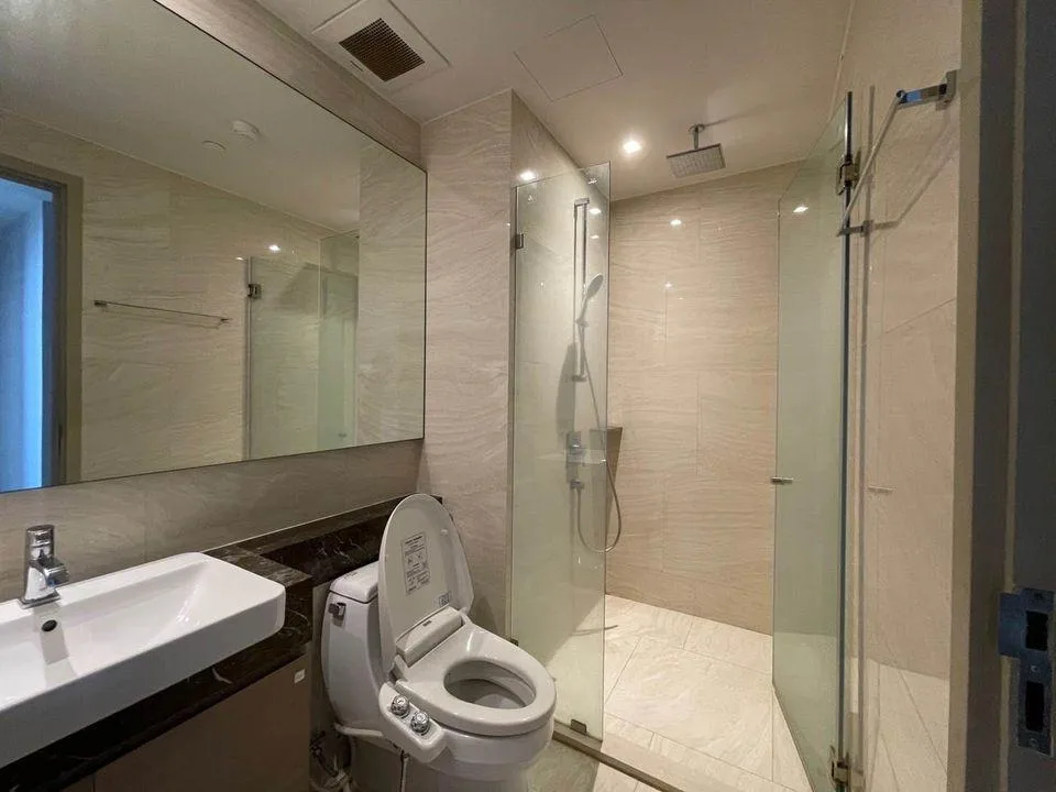 Ashton Silom — photo 12