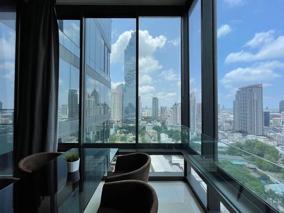 Ashton Silom — photo 3