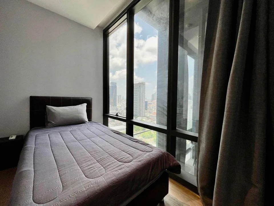 Ashton Silom — photo 8