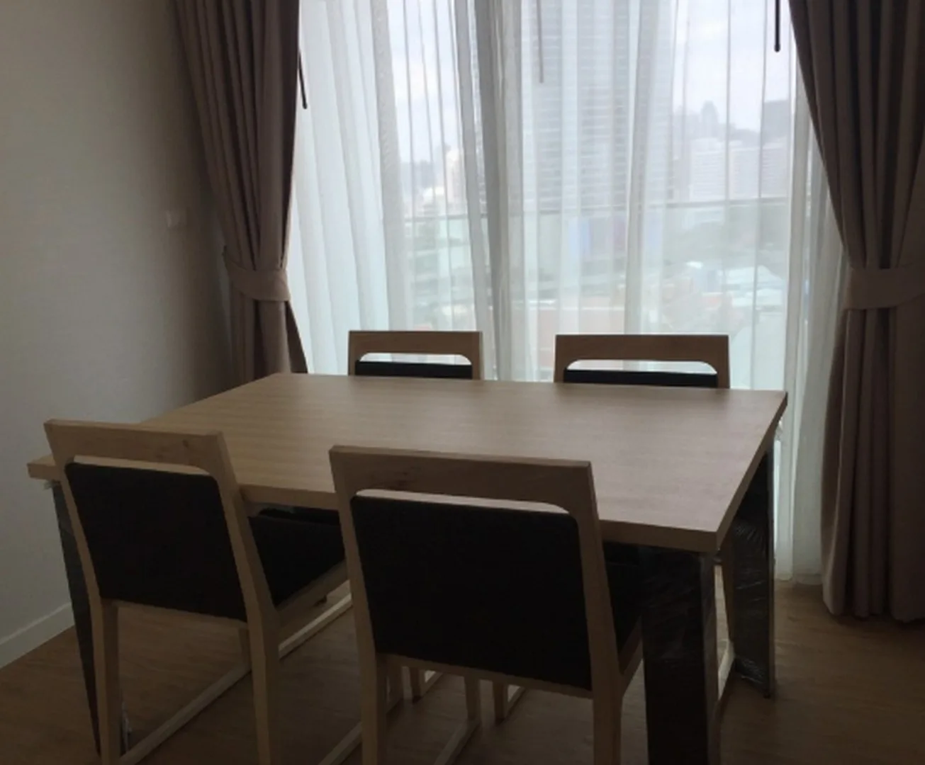 Siamese Surawong — photo 1