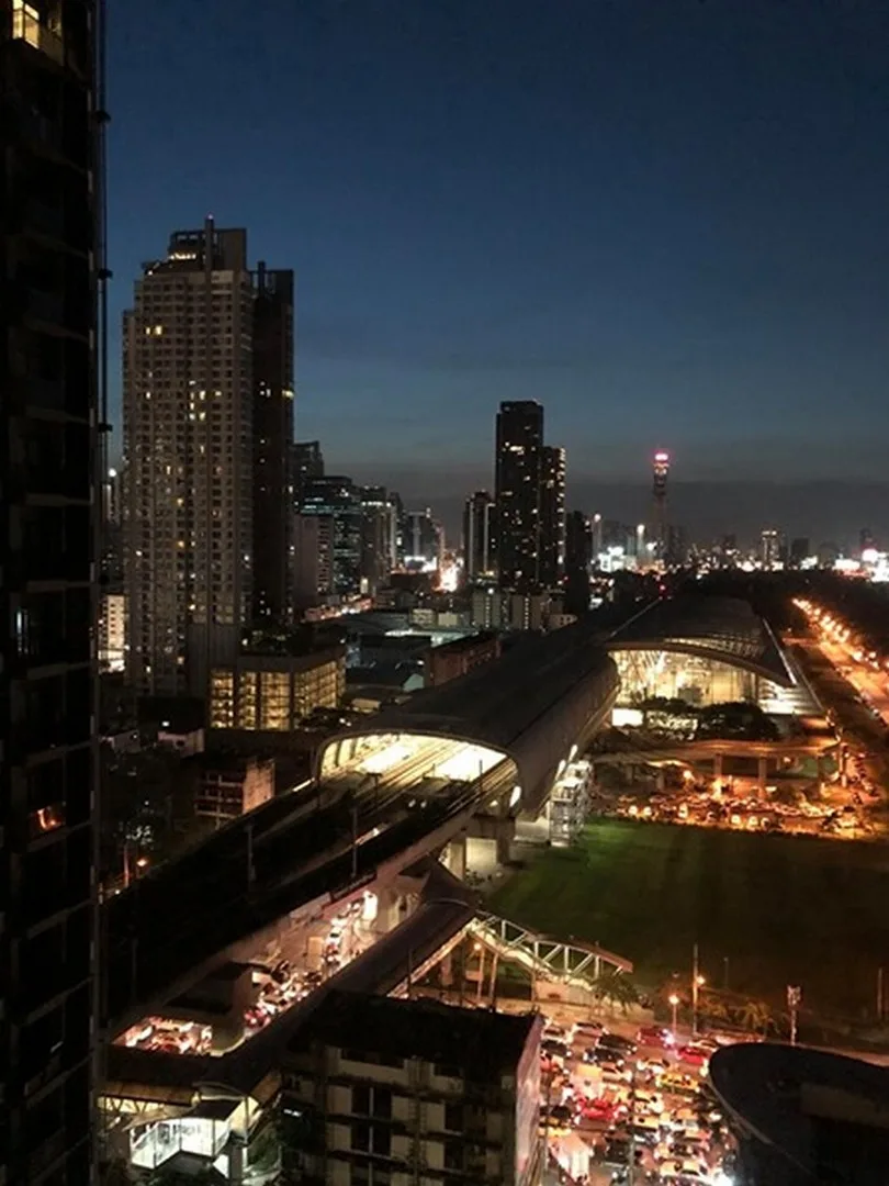 Life Asoke — photo 7