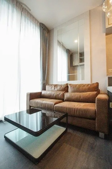 Edge Sukhumvit 23 — photo 3