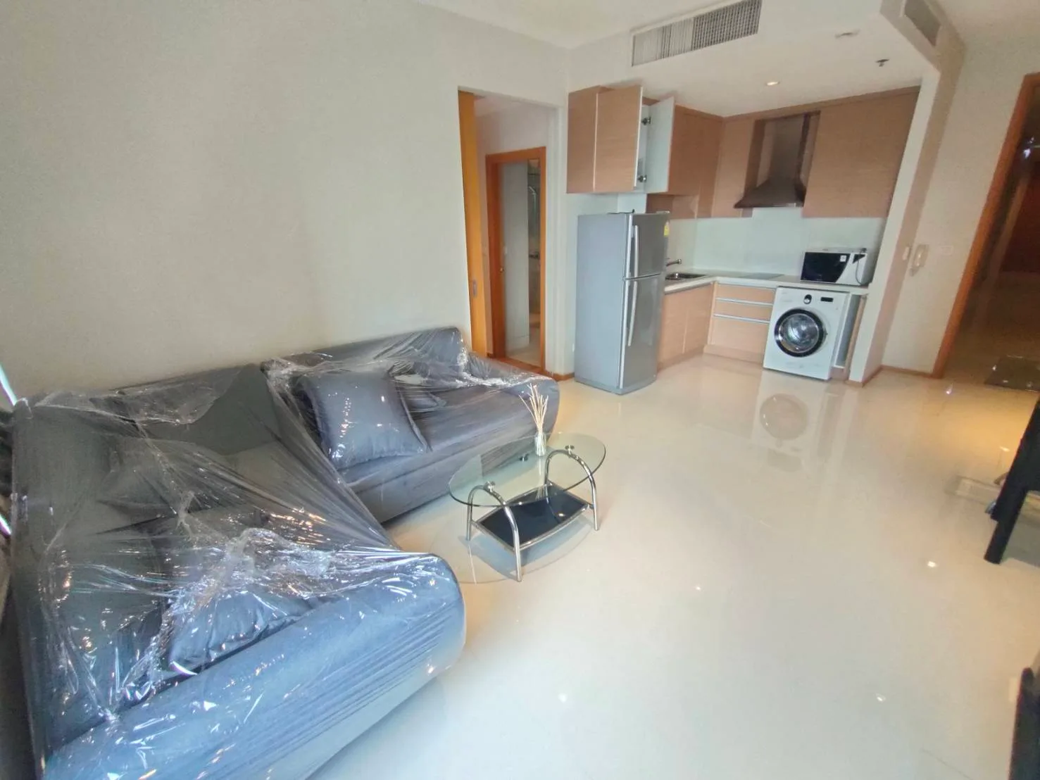 The Emporio Place — photo 8