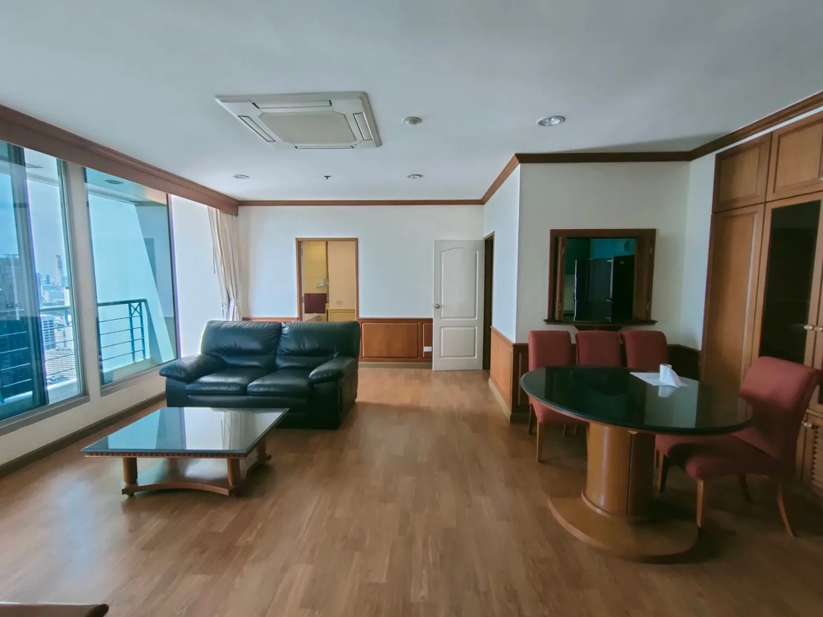 Sathorn House — photo 1