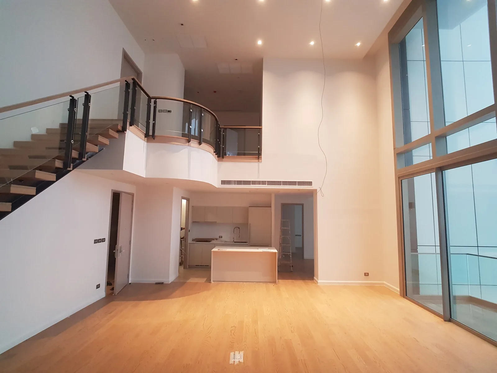 Magnolias Waterfront Residences — photo 5