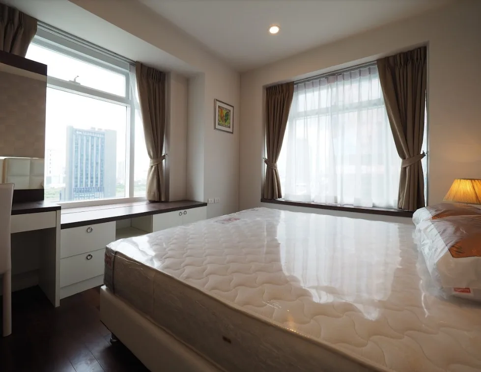 Circle Condominium — photo 6